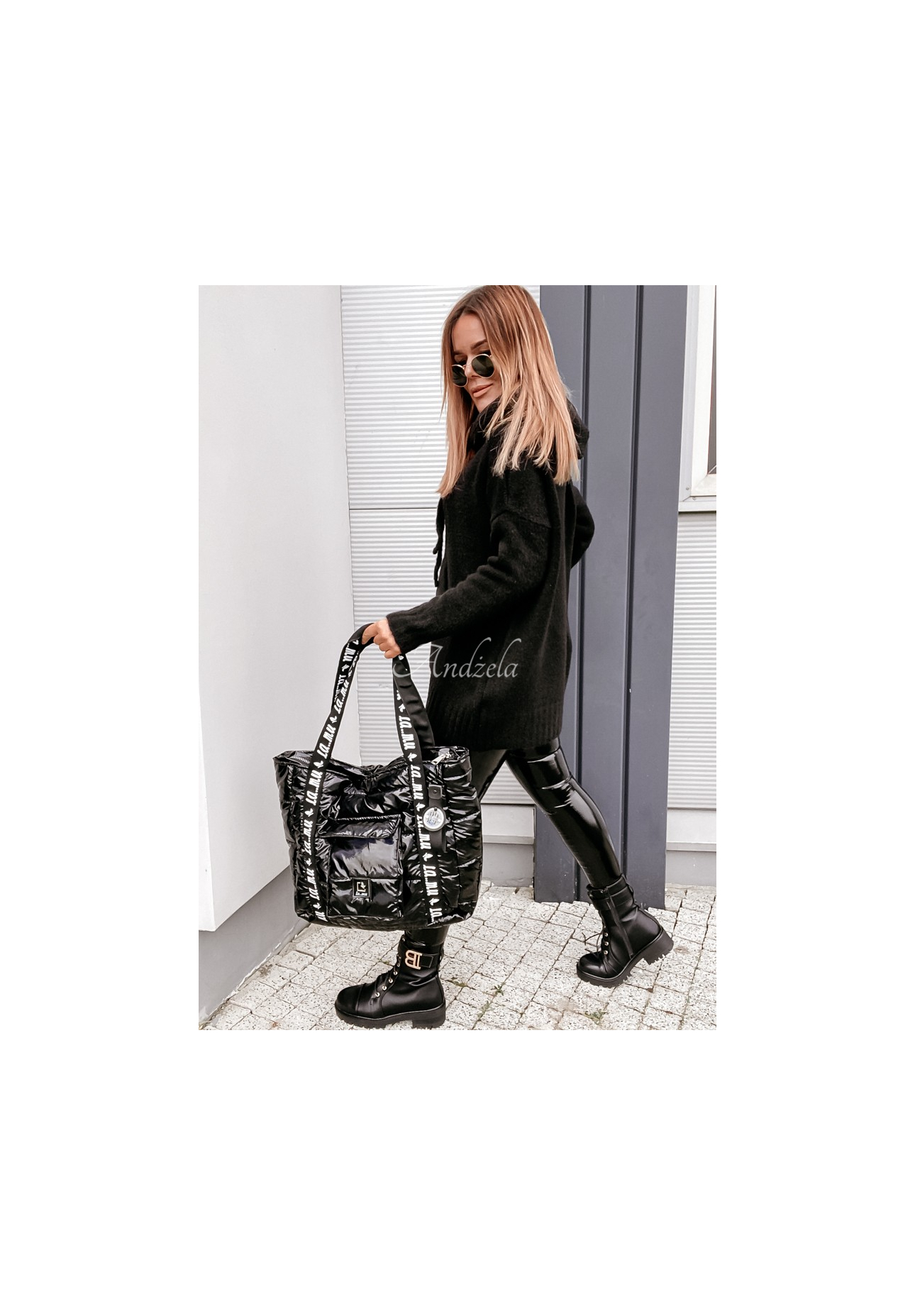 Svetr oversize s kapucí Carra Černé