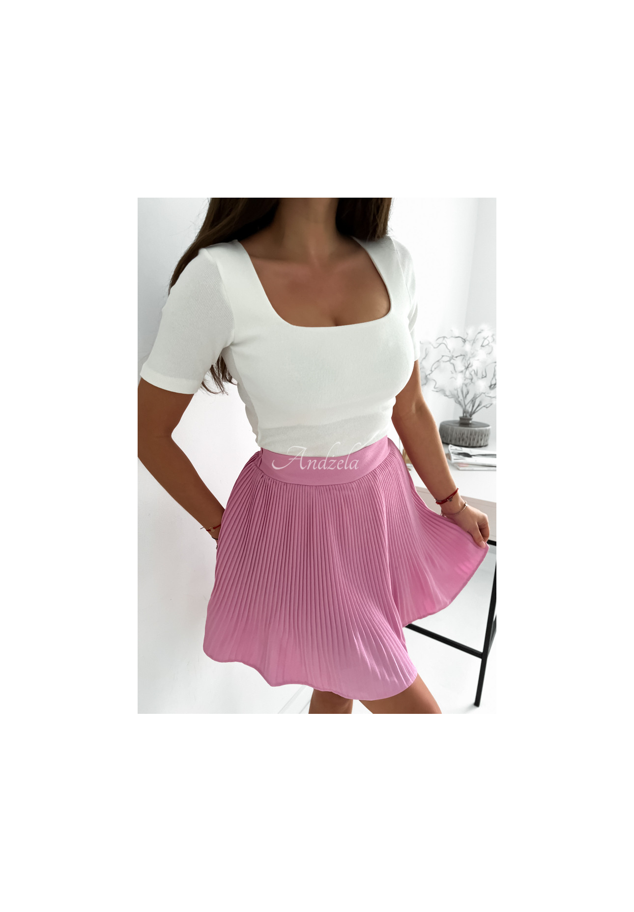 Vroubkovaná halenka s hranatým výstřihem Trust Yourself ecru