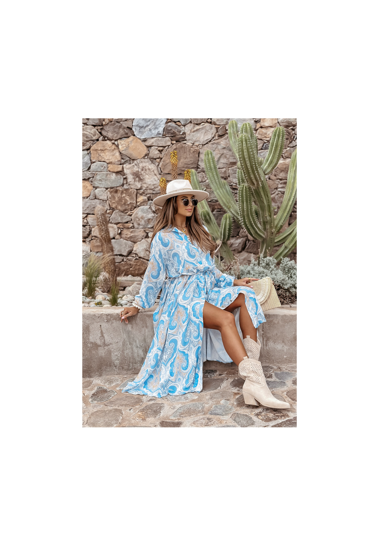 Vzorované šaty s páskem Arabella blankytná