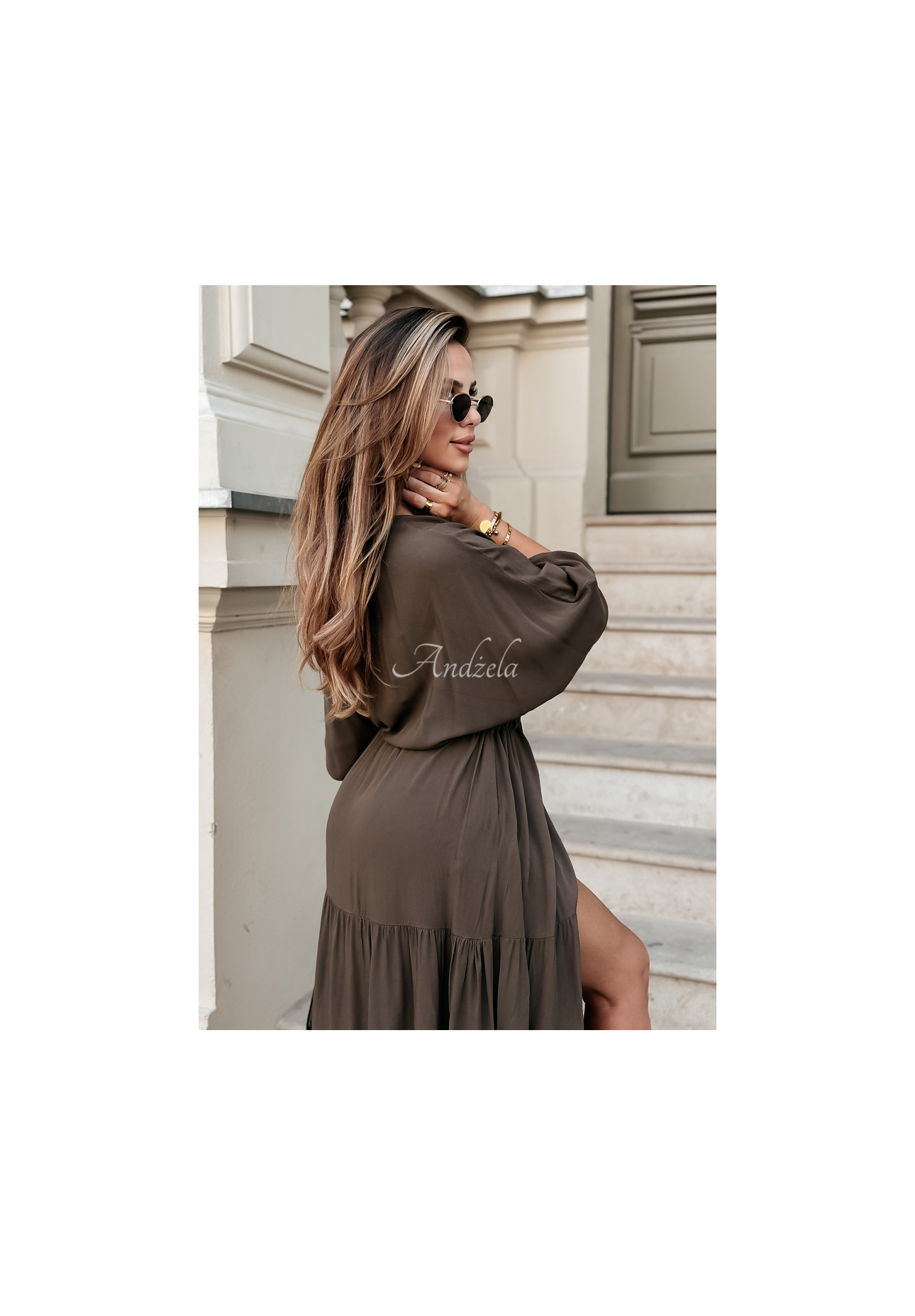 Viskózové maxi šaty s volánky Colletta hnědá