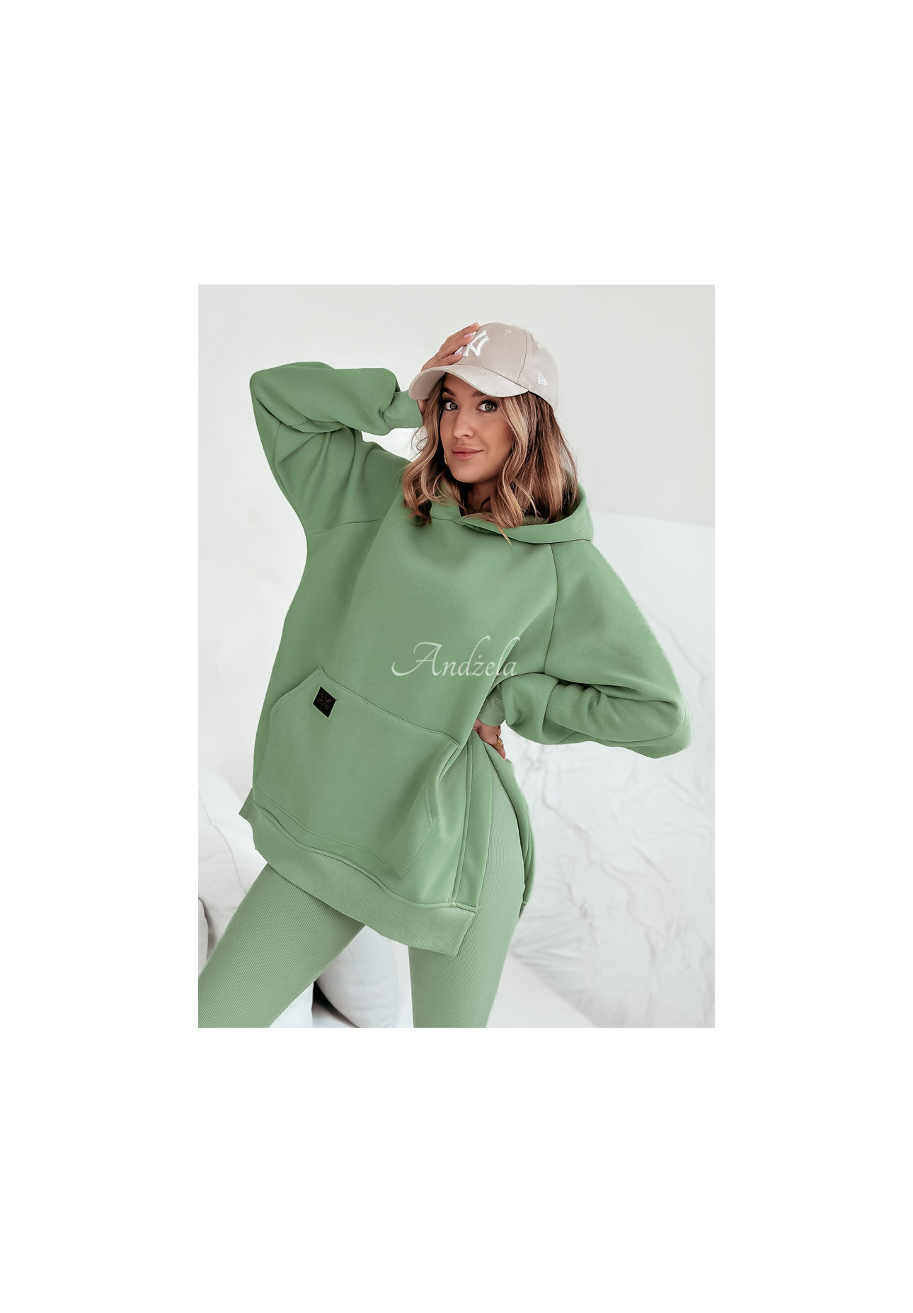 Mikina s kapsou a kapucí Siempre khaki