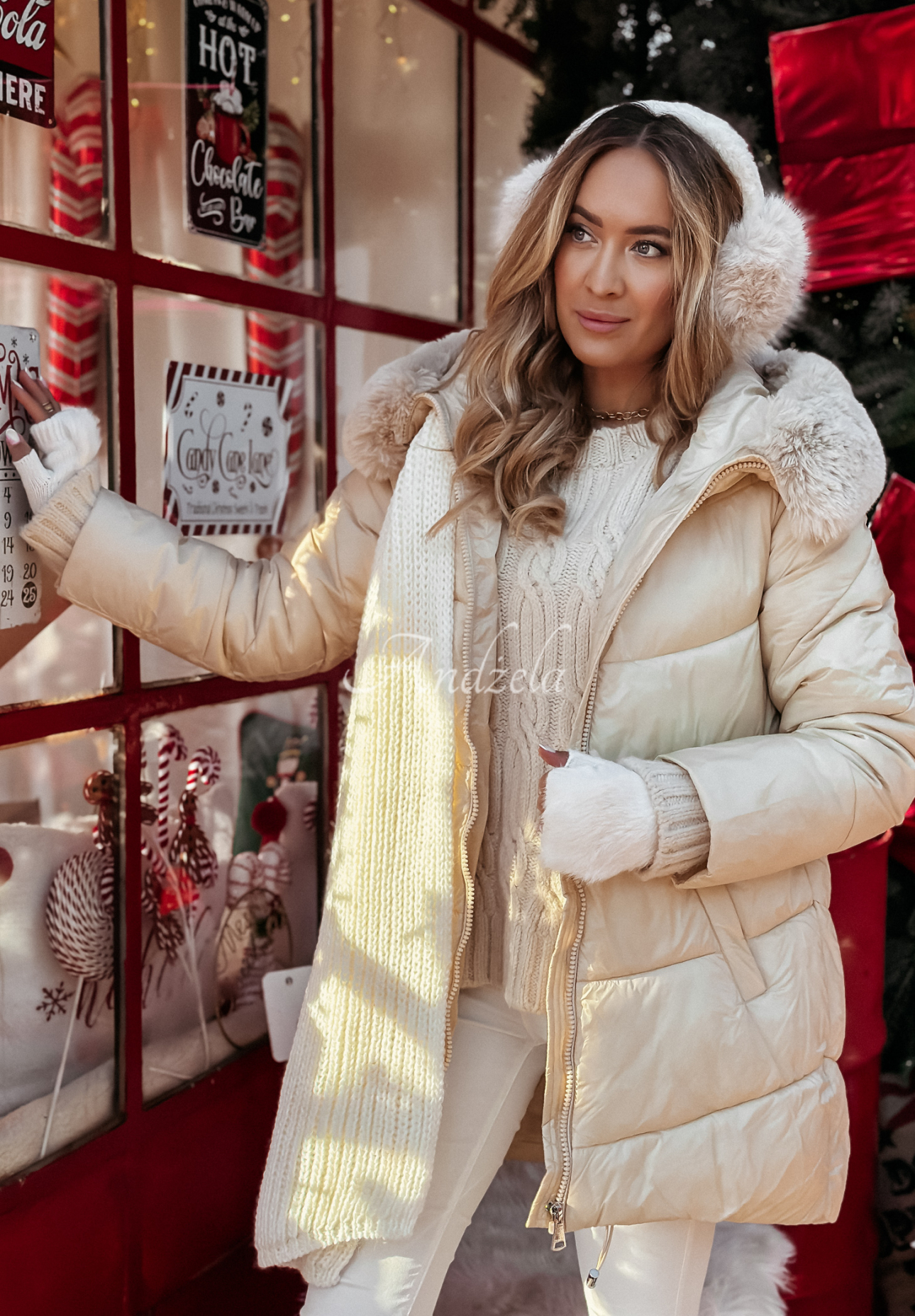 Prošívaná bunda s kožíškem Winter To Go béžová