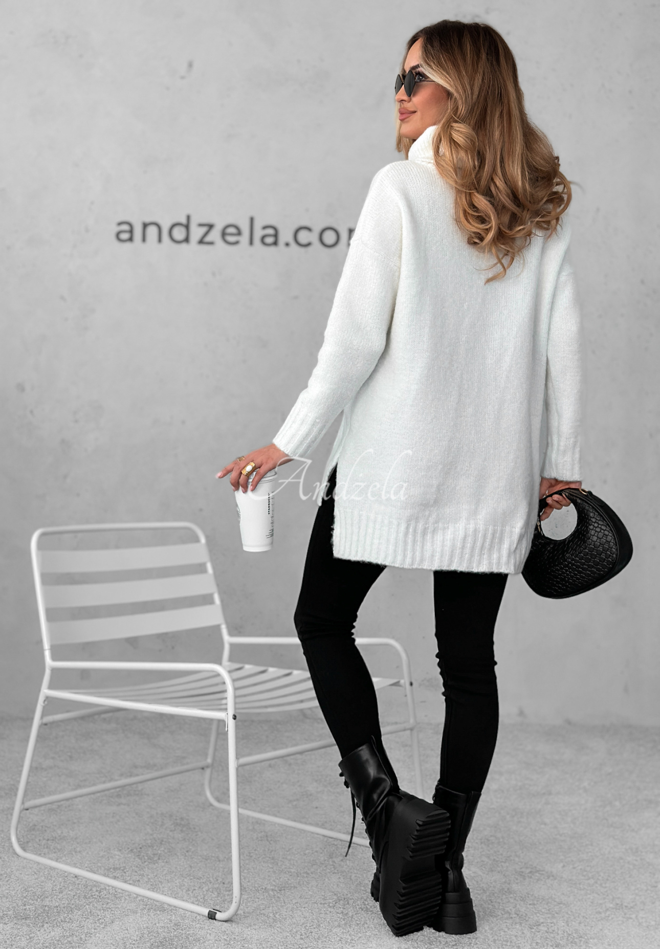 Svetr oversize s rolákem Benin ecru
