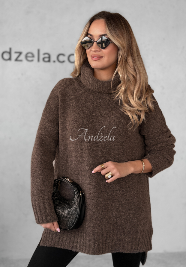 Svetr oversize s rol&aacute;kem Benin čokol&aacute;dov&yacute;