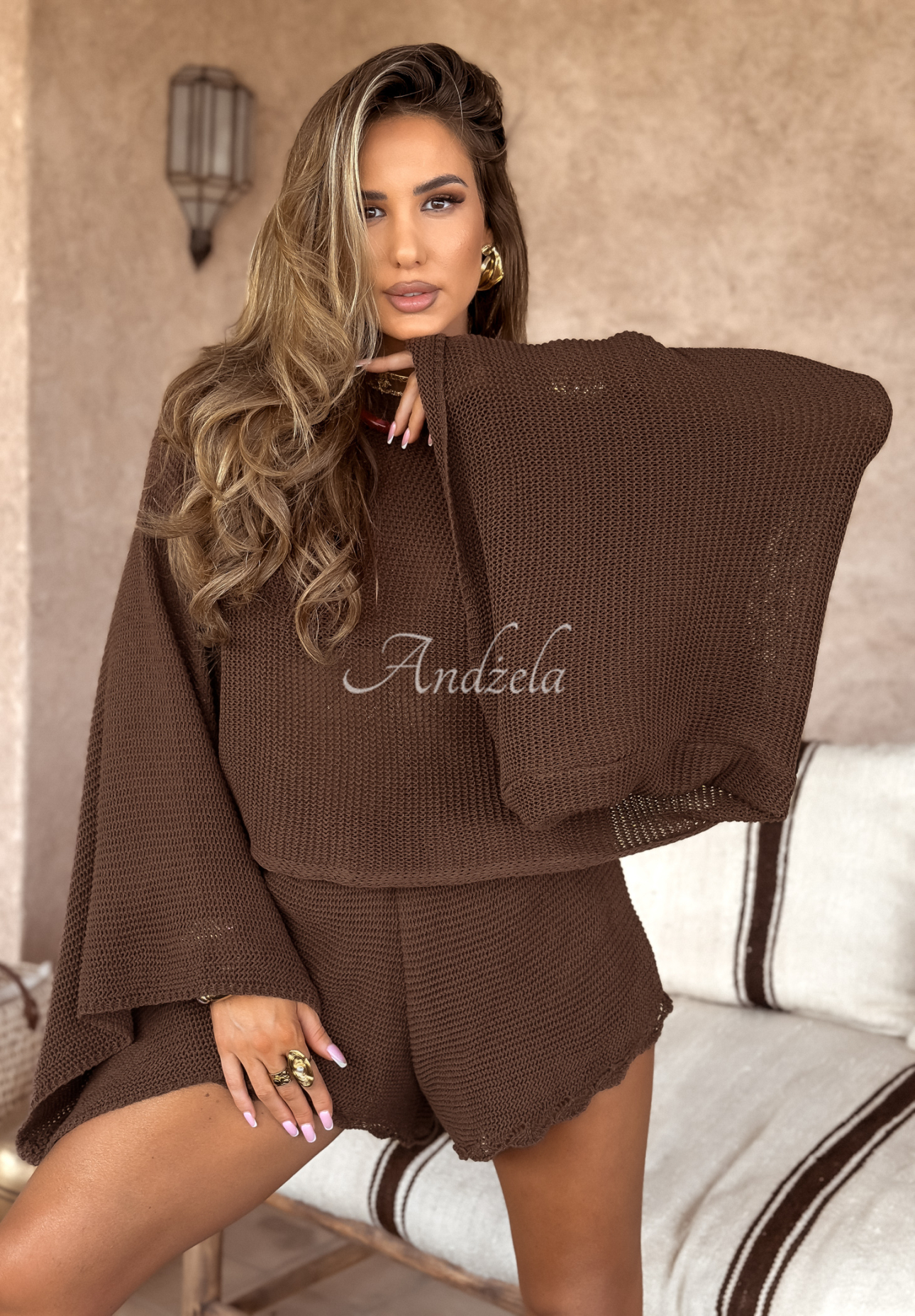 Krátký ažurový svetr se širokými rukávy boho Agafay Desert čokoládový