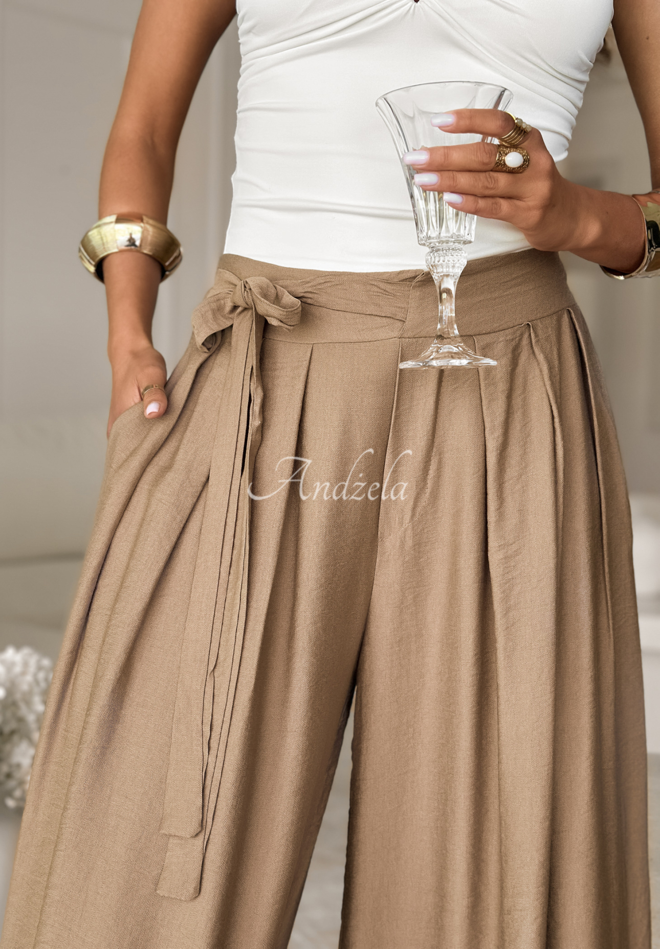 Viskózové kalhoty wide leg s vázáním Wavy Happiness velbloudí