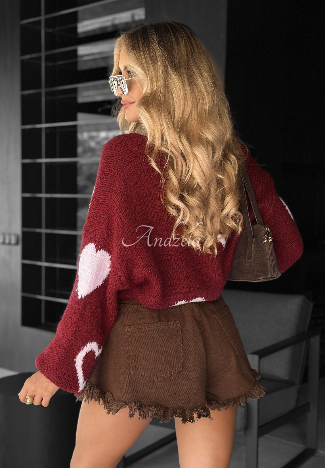 Krátký oversize kardigan se srdíčky Second Date vínový