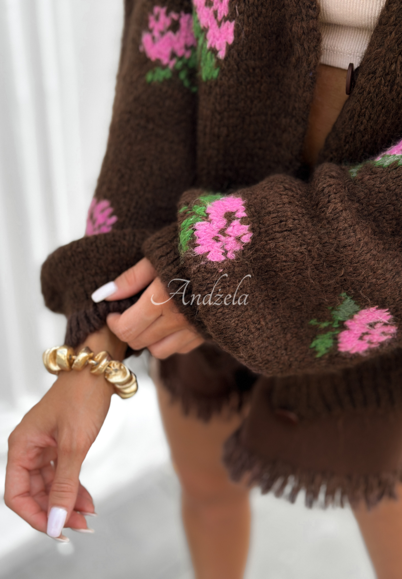 Krátký kardigan s květinami Bloomingdale čokoládový