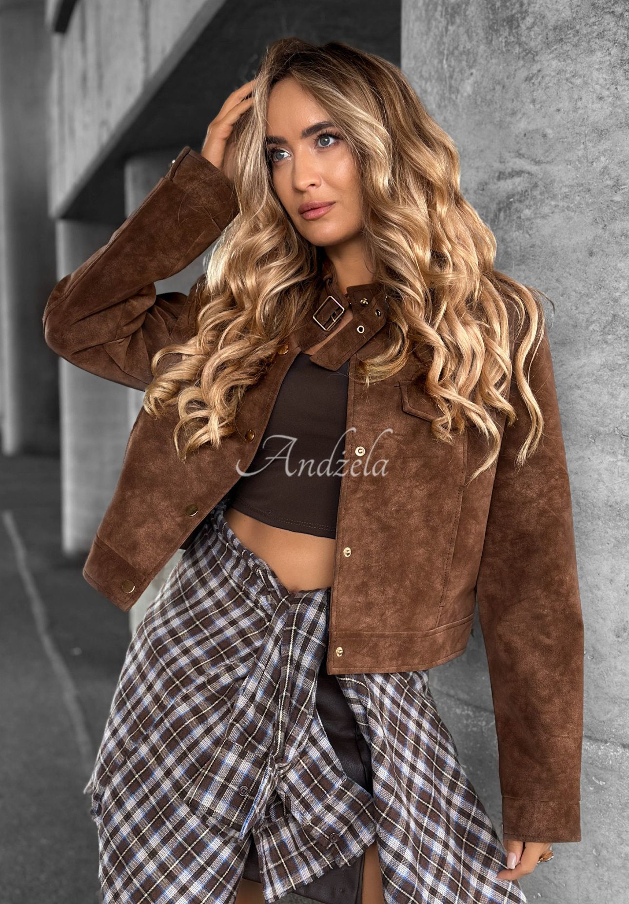 Krátký semišový křivák Autumn Whisper čokoládová