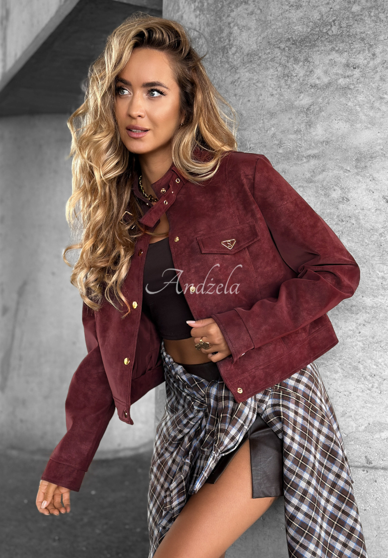 Krátký semišový křivák Autumn Whisper vínová