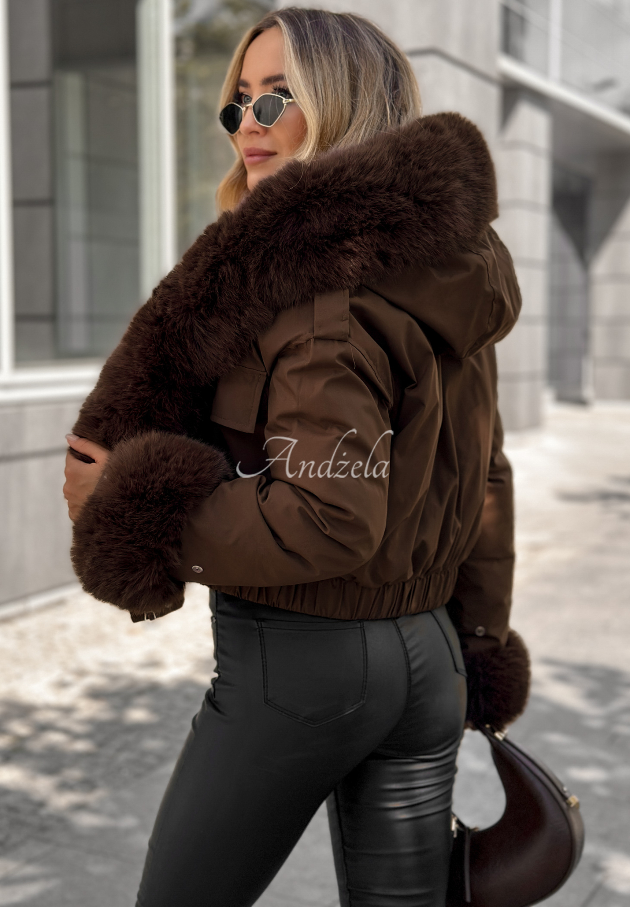 Krátká bunda s kožíškem Timber Pines čokoládová