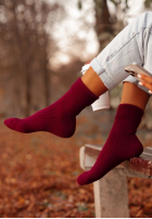 Dlouhé wełniane skarpetki alpaka Blanket Season bordové