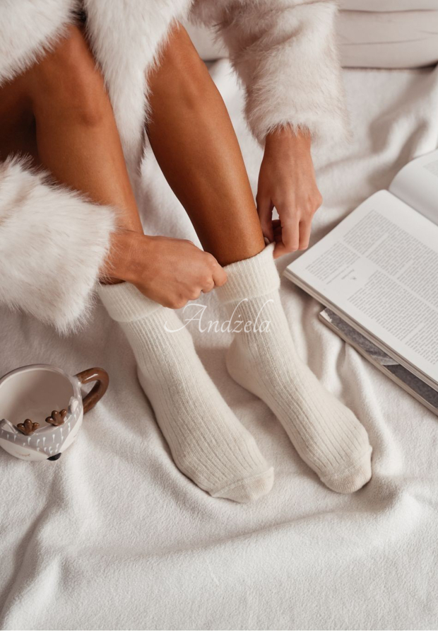 Dlouh&eacute; vlněn&eacute; ponožky alpaka Blanket Season ecru