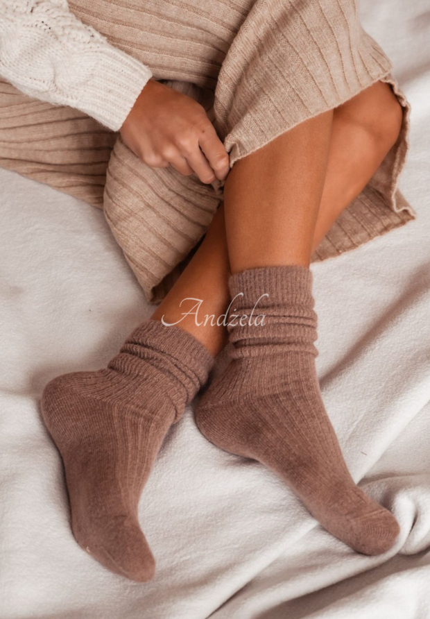 Dlouh&eacute; vlněn&eacute; ponožky alpaka Blanket Season čokol&aacute;dov&eacute;