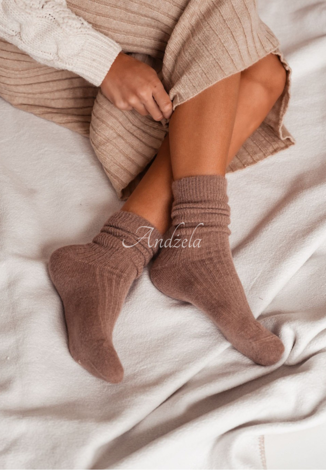 Dlouhé vlněné ponožky alpaka Blanket Season čokoládové