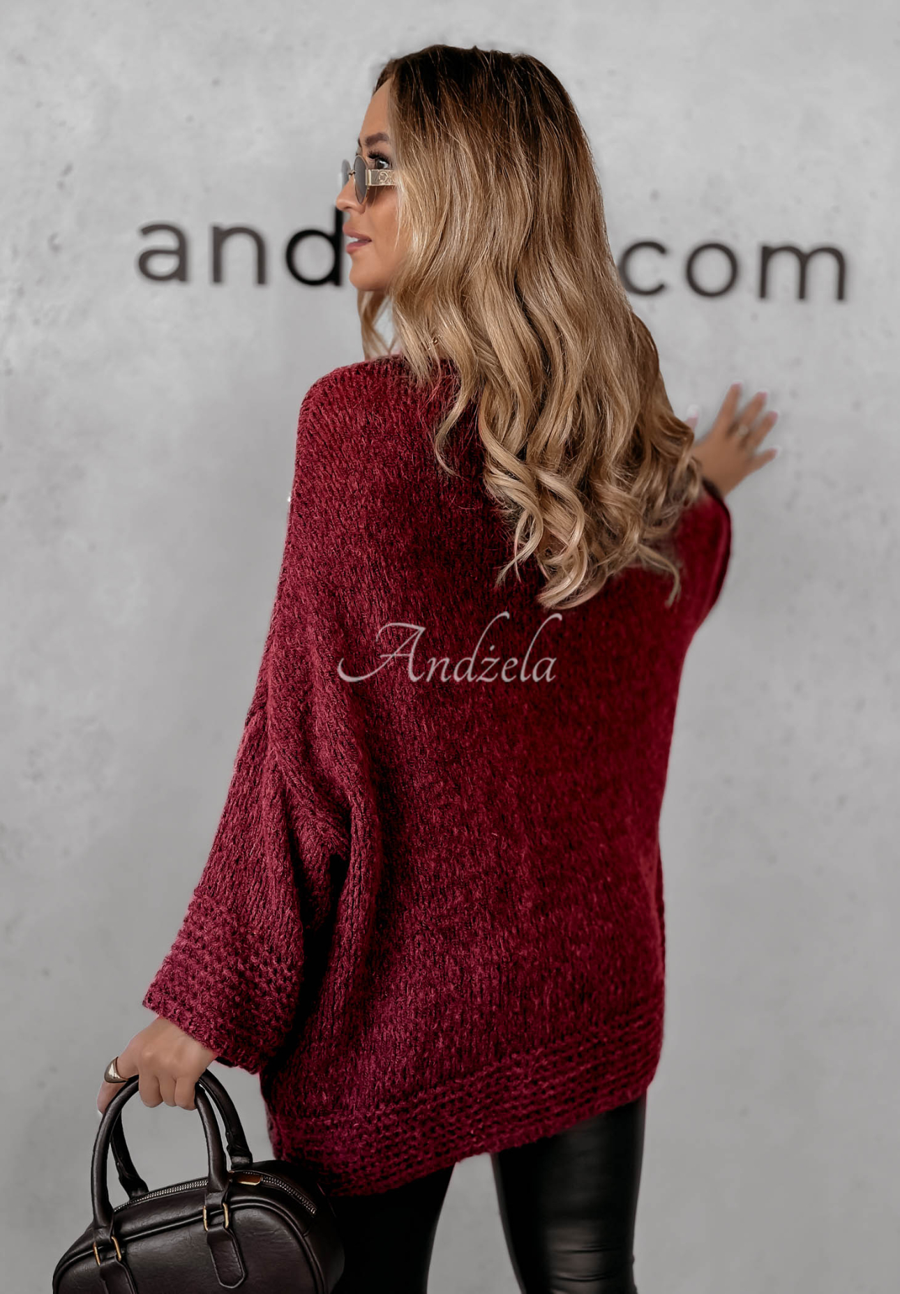 Svetr oversize Gentle Cuddle vínový