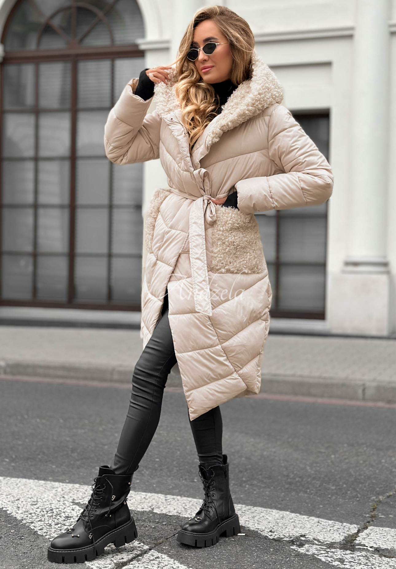 Dlouhá prošívaná bunda s kožíškem Long Cold Winter béžová