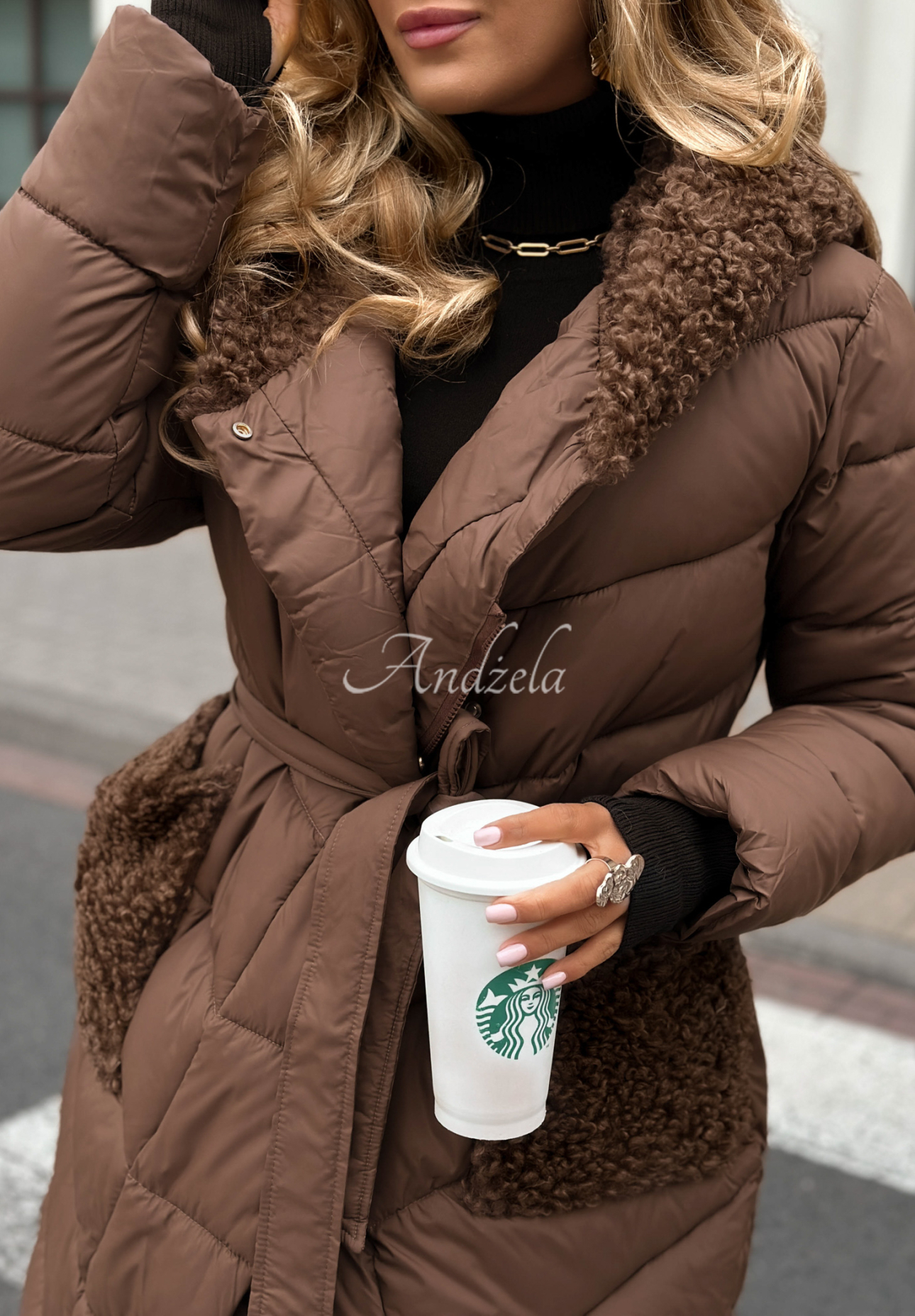 Dlouhá prošívaná bunda s kožíškem Long Cold Winter čokoládová