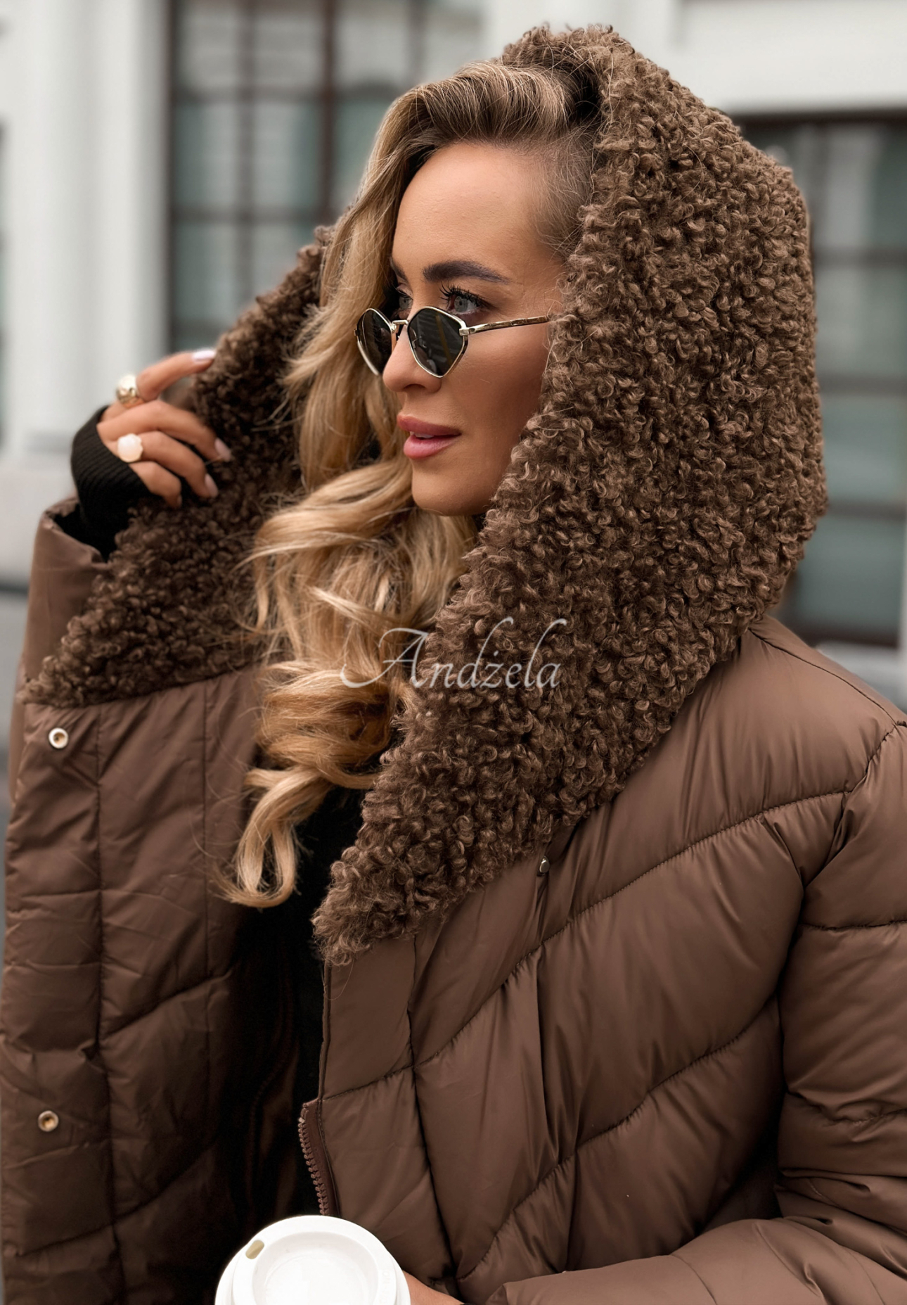 Dlouhá prošívaná bunda s kožíškem Long Cold Winter čokoládová