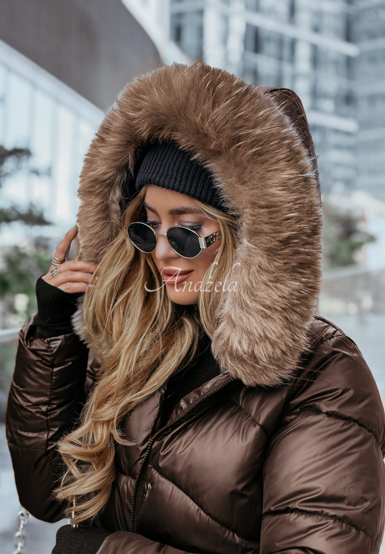 Dlouhá prošívaná bunda s kožíškem Snow Offense čokoládová  II