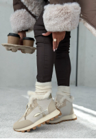 Sneakersy z futerkiem Getting Really Cold světle béžové