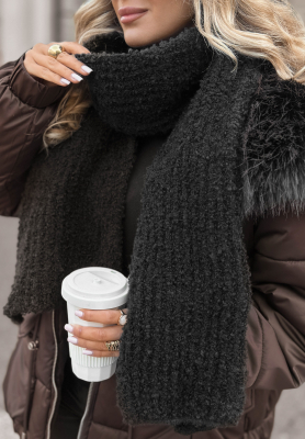 Šála boucle Winter Everywhere Černé