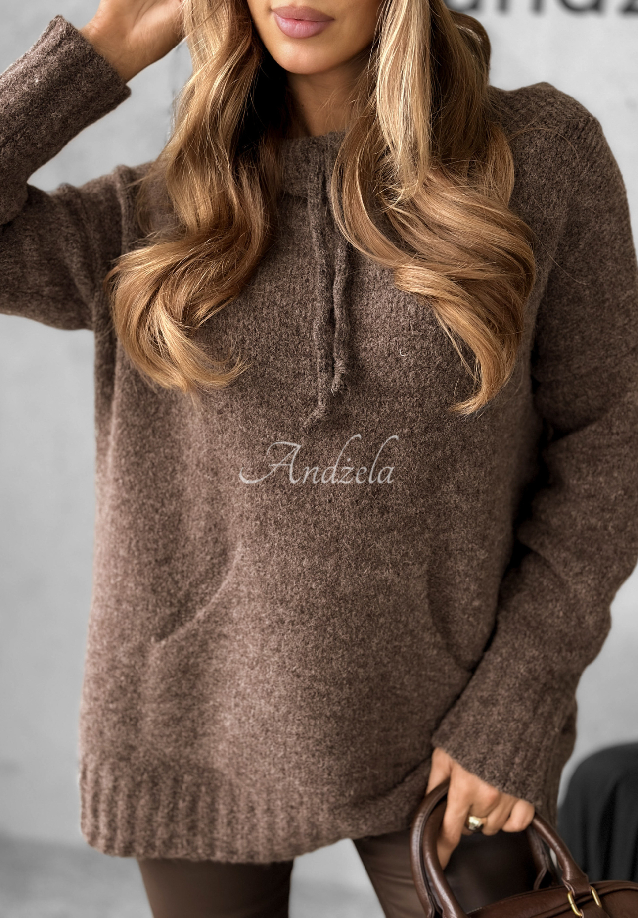 Svetr oversize s kapucí Carra čokoládový