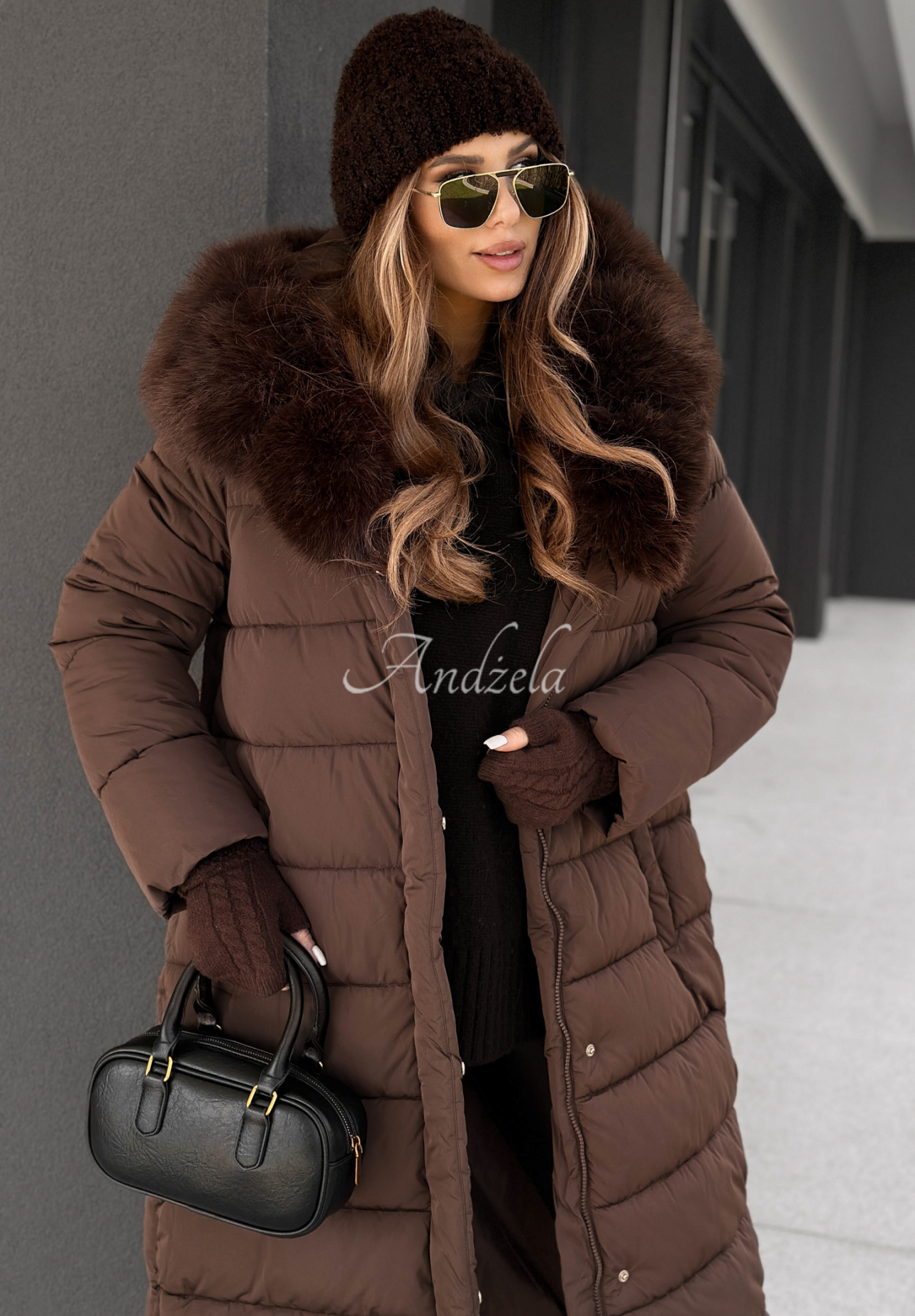 Dlouhá prošívaná bunda s kožíškem For Cold Weather čokoládová