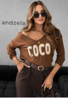 Svetr z nadrukiem Coco čokoládový