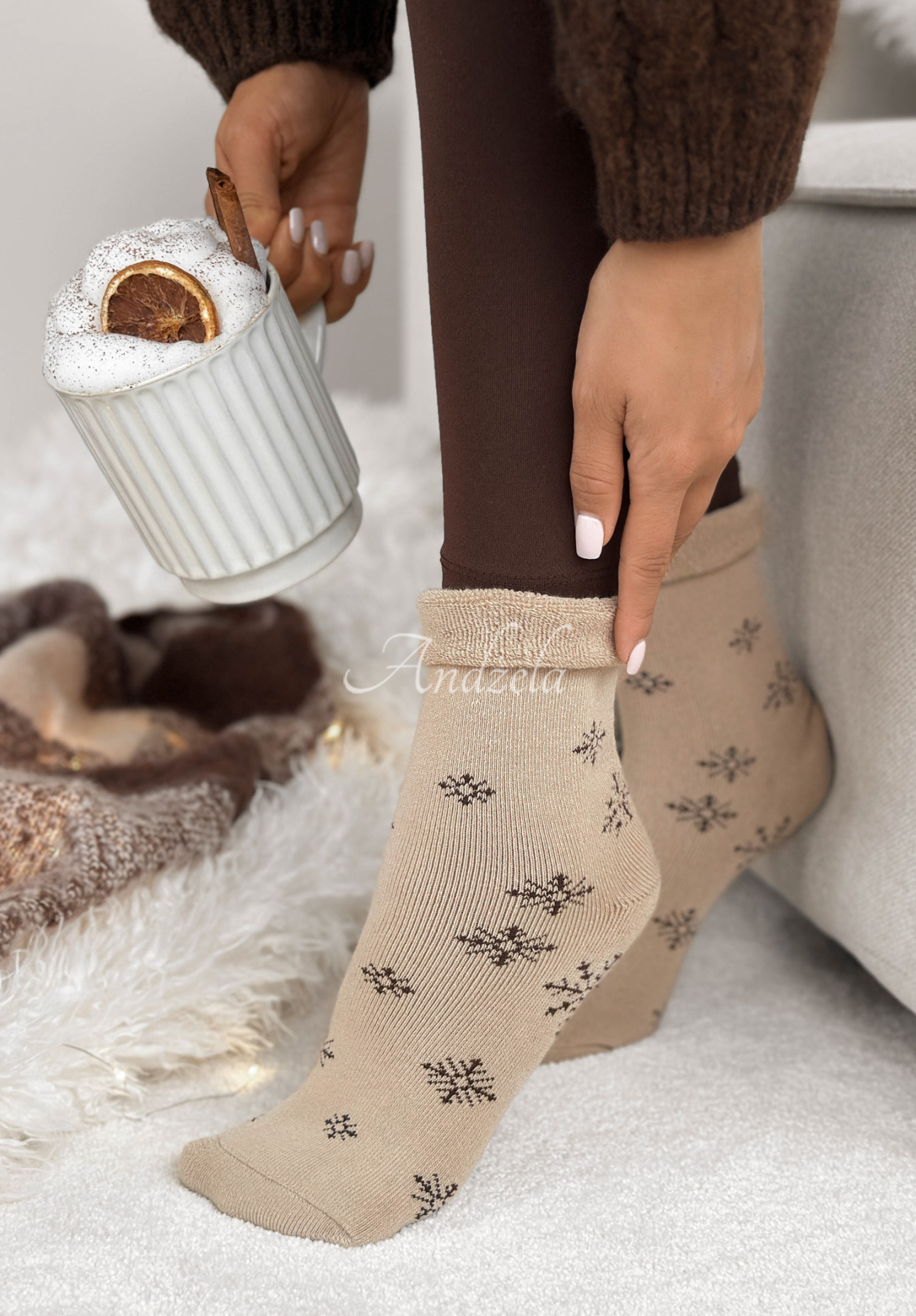Dlouhé ponožky se vzory Sugar Snow béžové