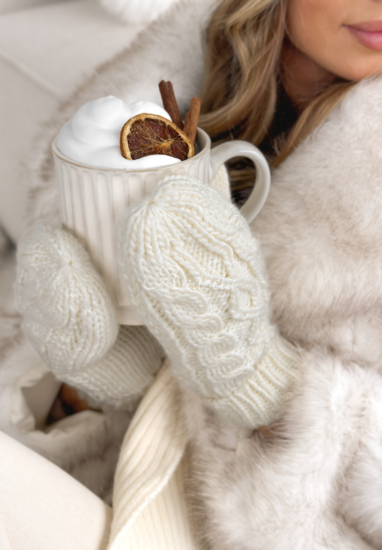 Pletené rukavice Arctic Weather ecru