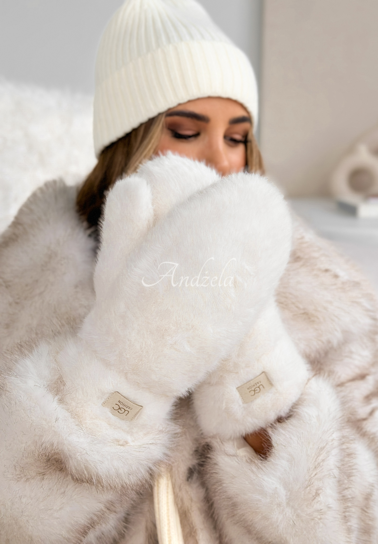 Rukavice s kožíškem Snowy ecru