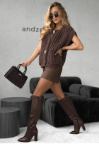 Krátká sweterkowa Vesta z guzikami Autumn Lovers čokoládová