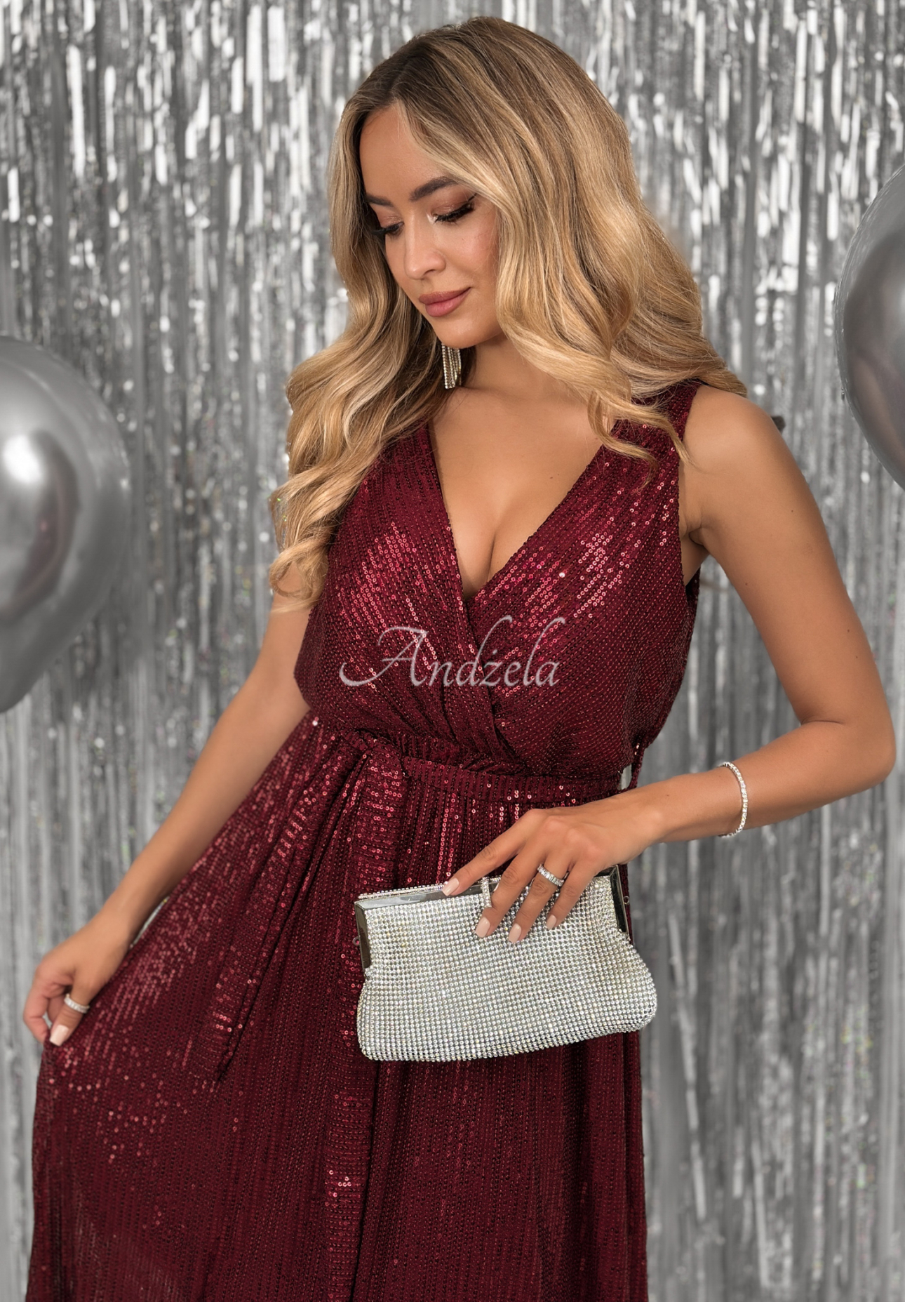 Flitrové maxi šaty Endless Glitter vínová