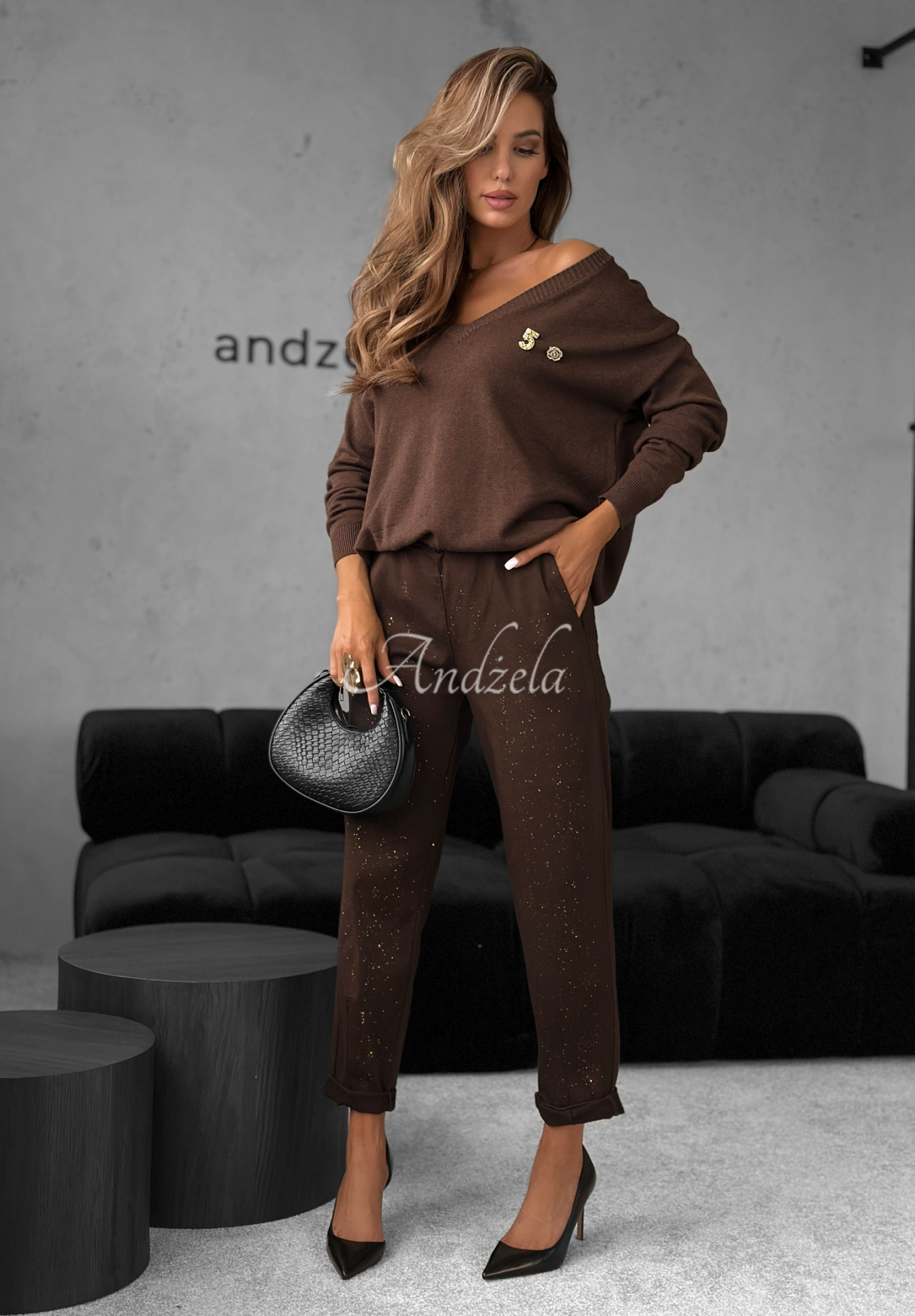 Kalhoty s páskem Unlock Your Potential čokoládové