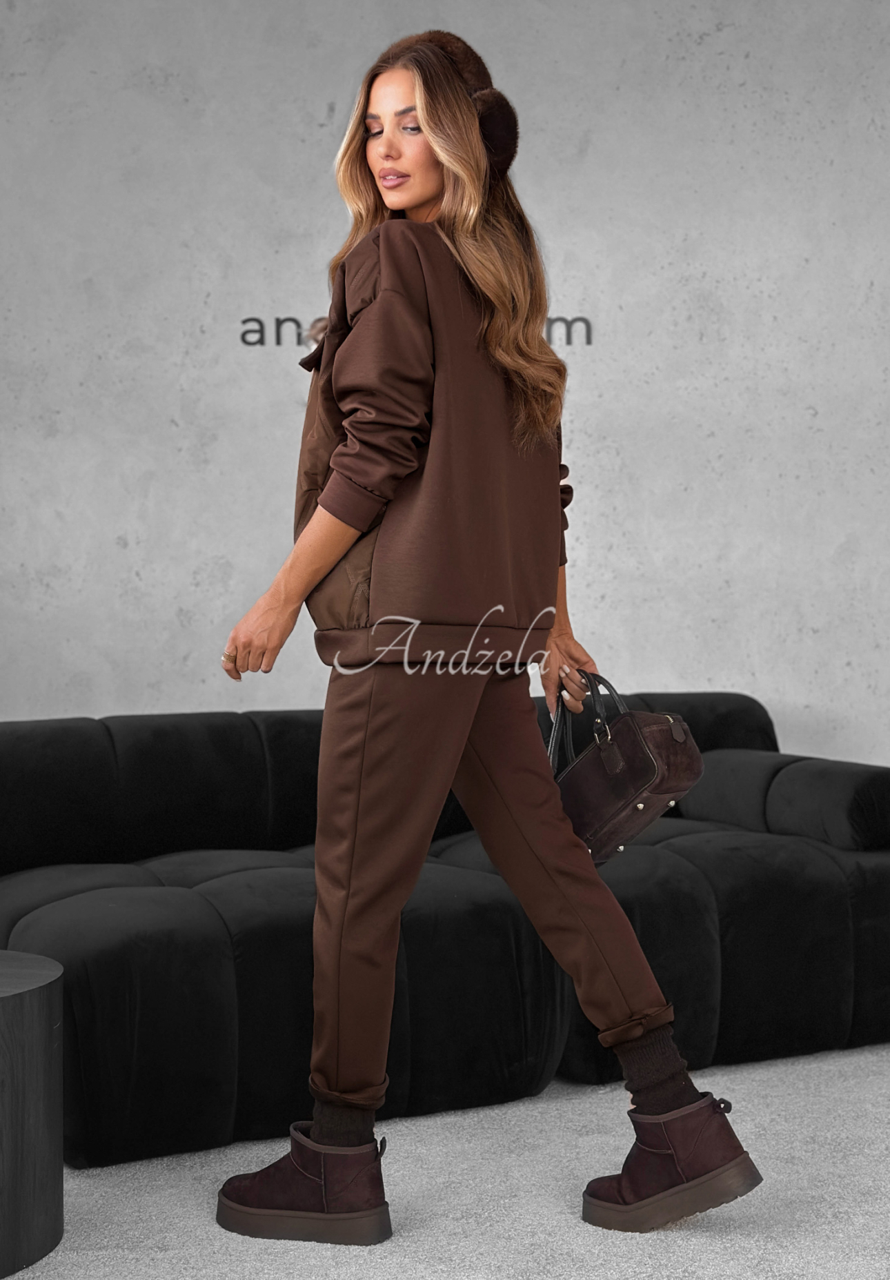 Tepláková souprava mikina a kalhoty Inside Out čokoládový