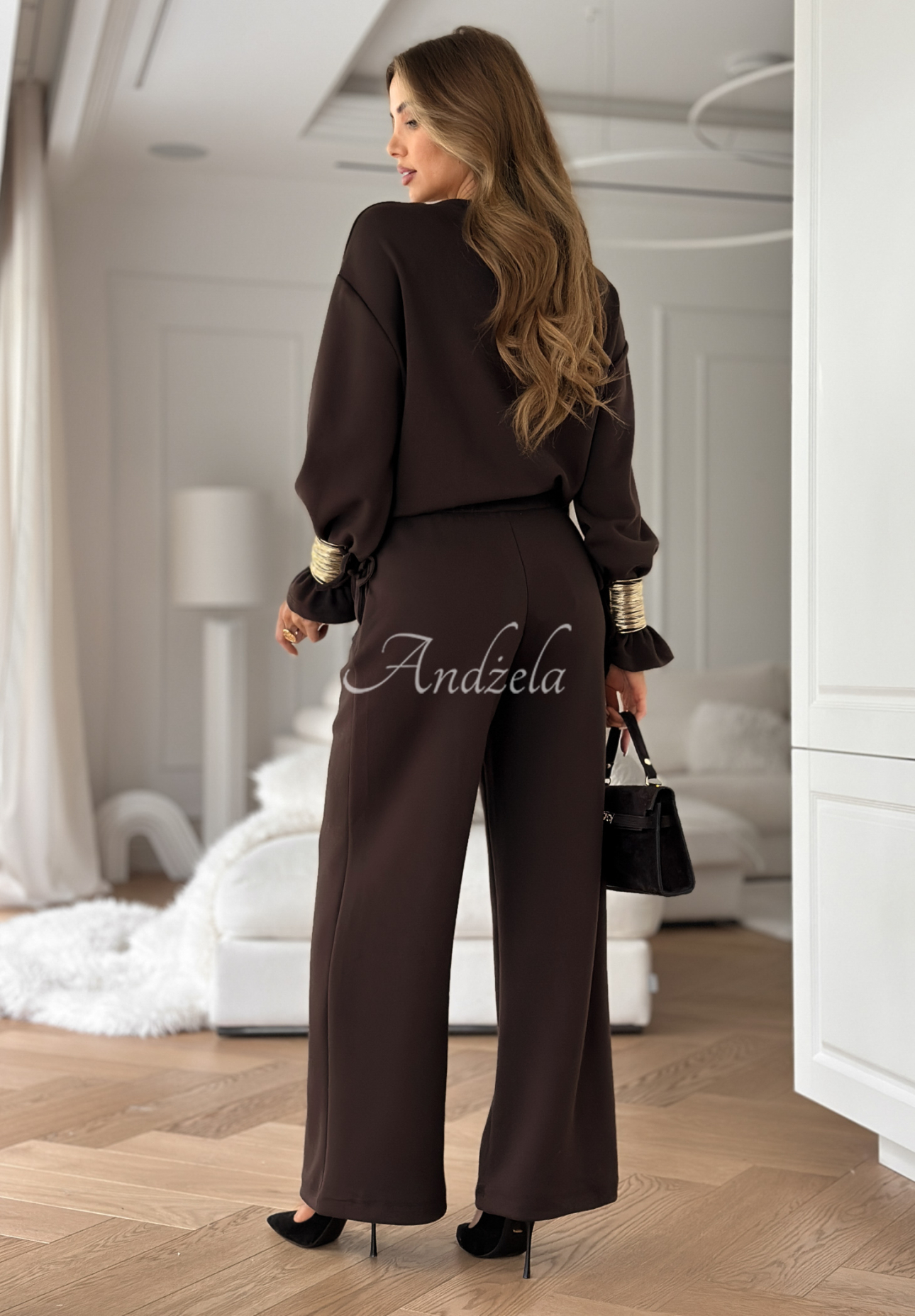 Tepláková souprava s viskózou s náramky Fit&amp;Glam čokoládový