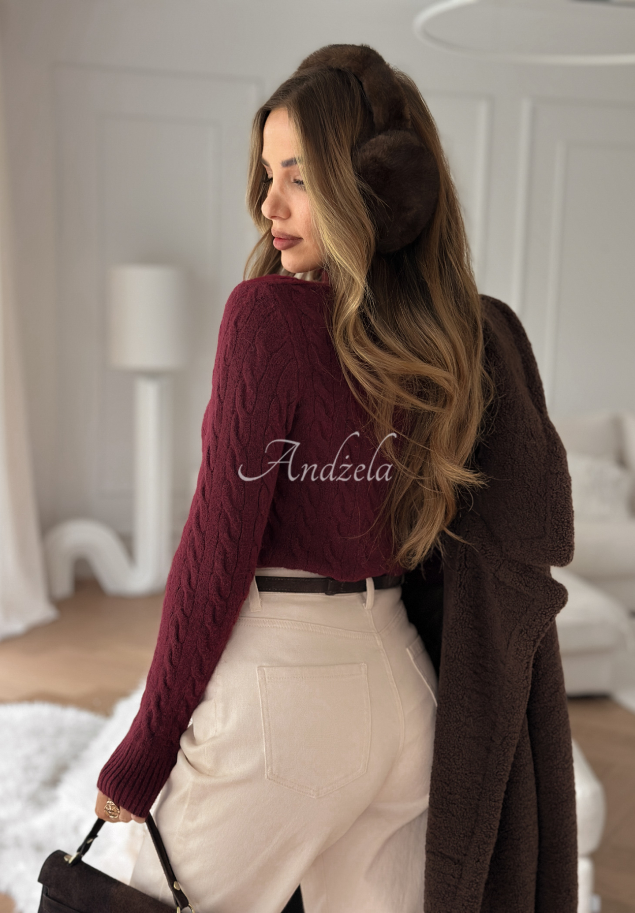 Ozdobně pletený svetr s rolákem I Love Cold vínový