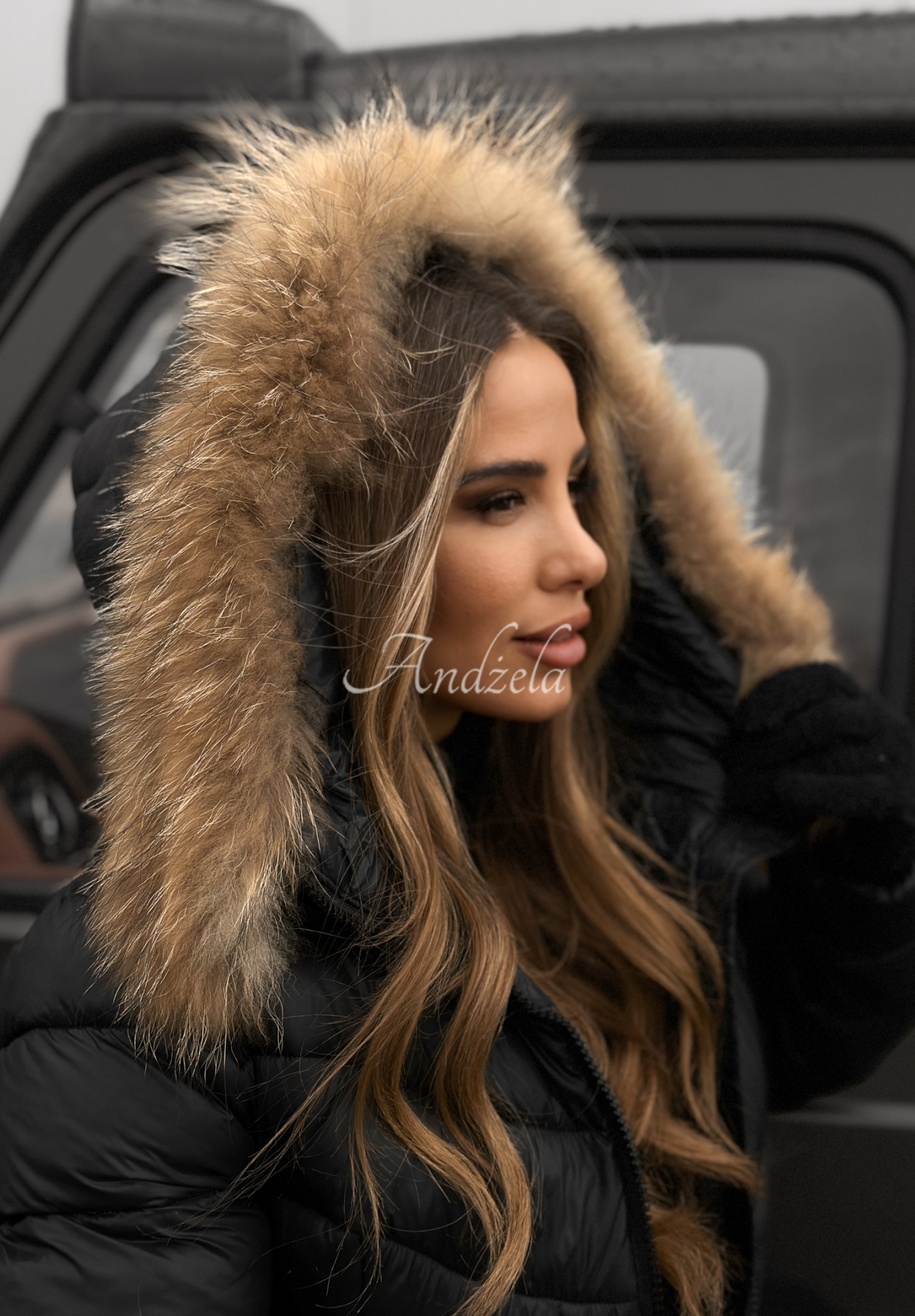 Prošívaná bunda s kapucí Winter Černá