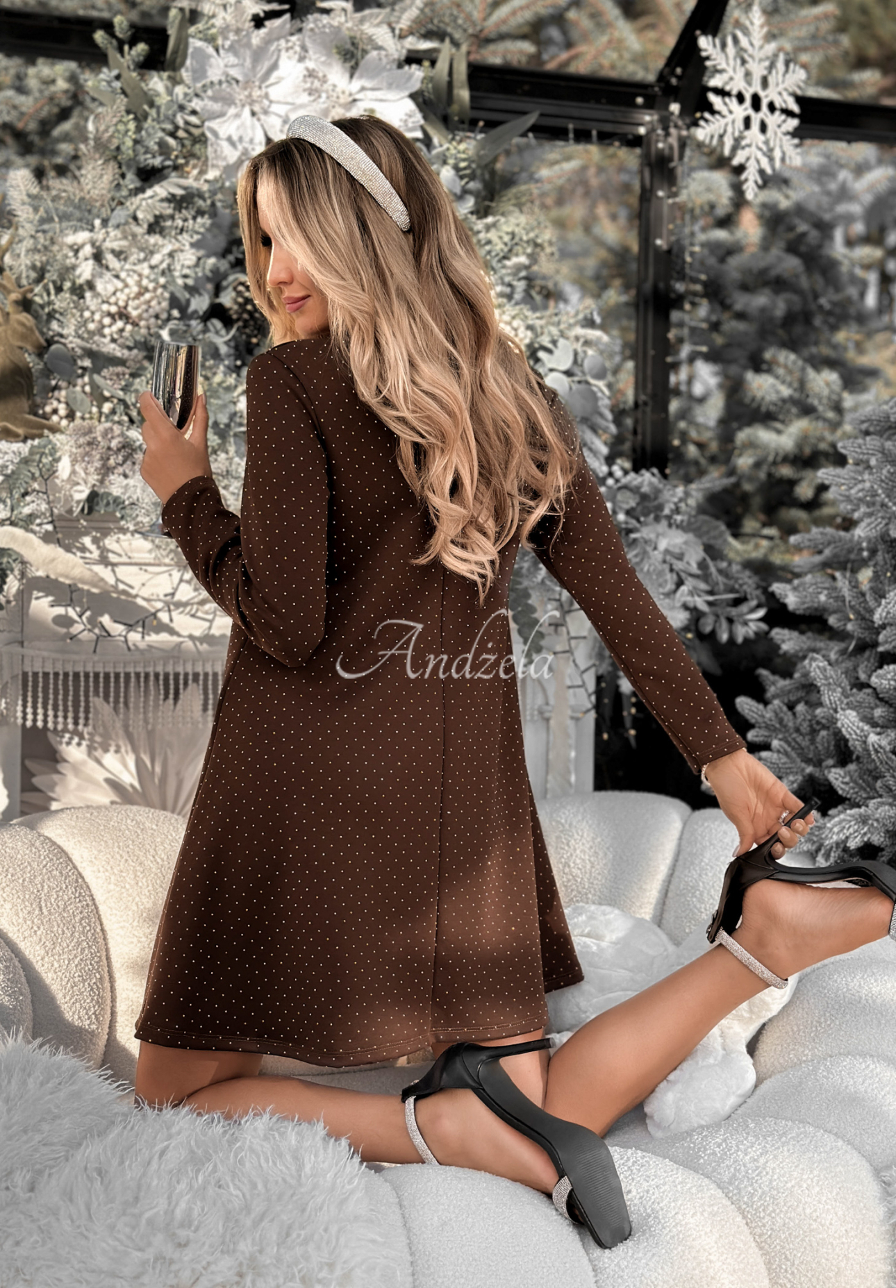 Šaty s krystalky Sparkle Like Stars čokoládová