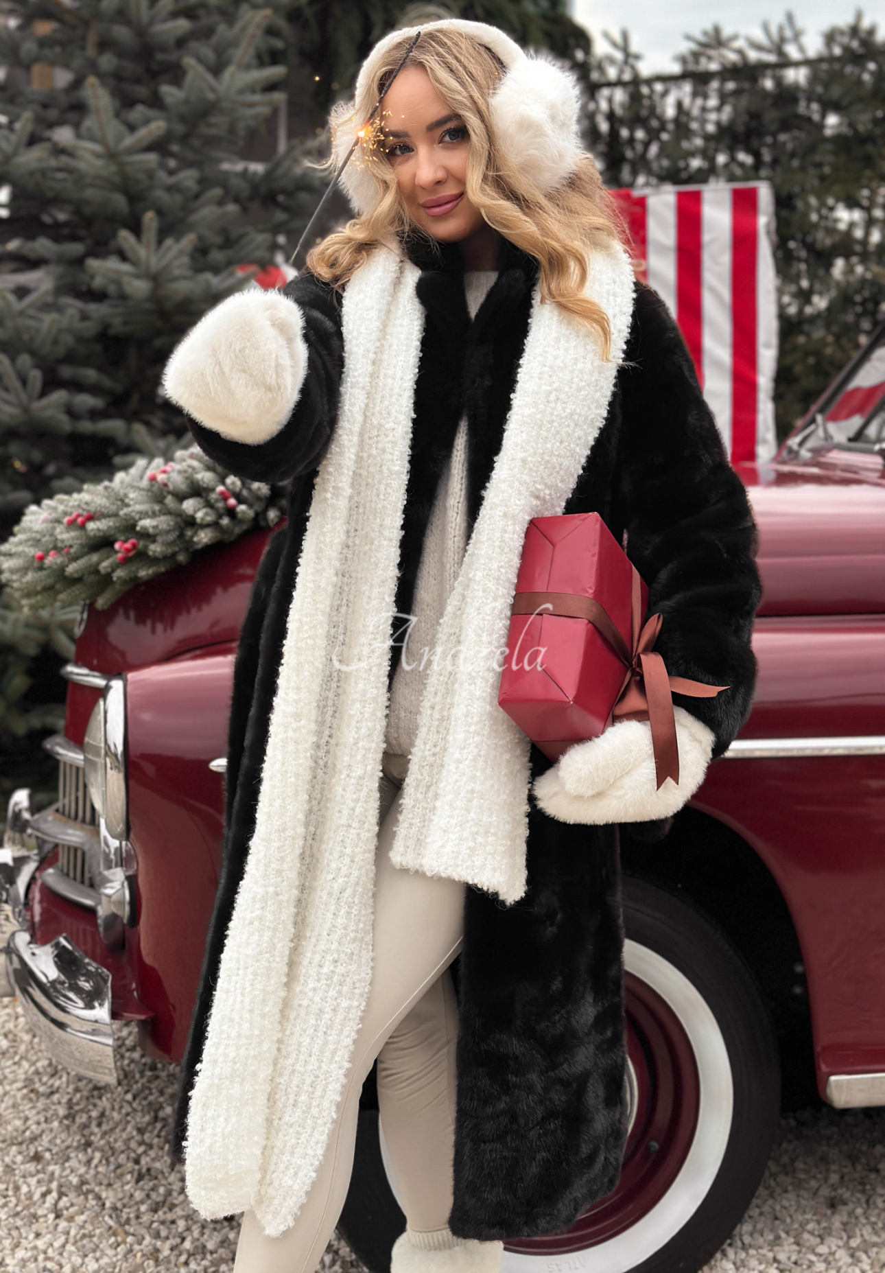 Dlouhý kabát kožich Beside The Fire Černé