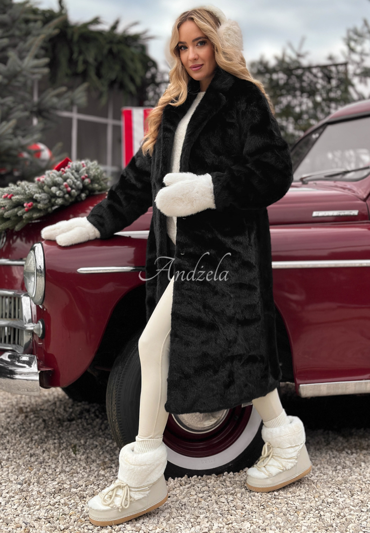 Dlouhý kabát kožich Beside The Fire Černé