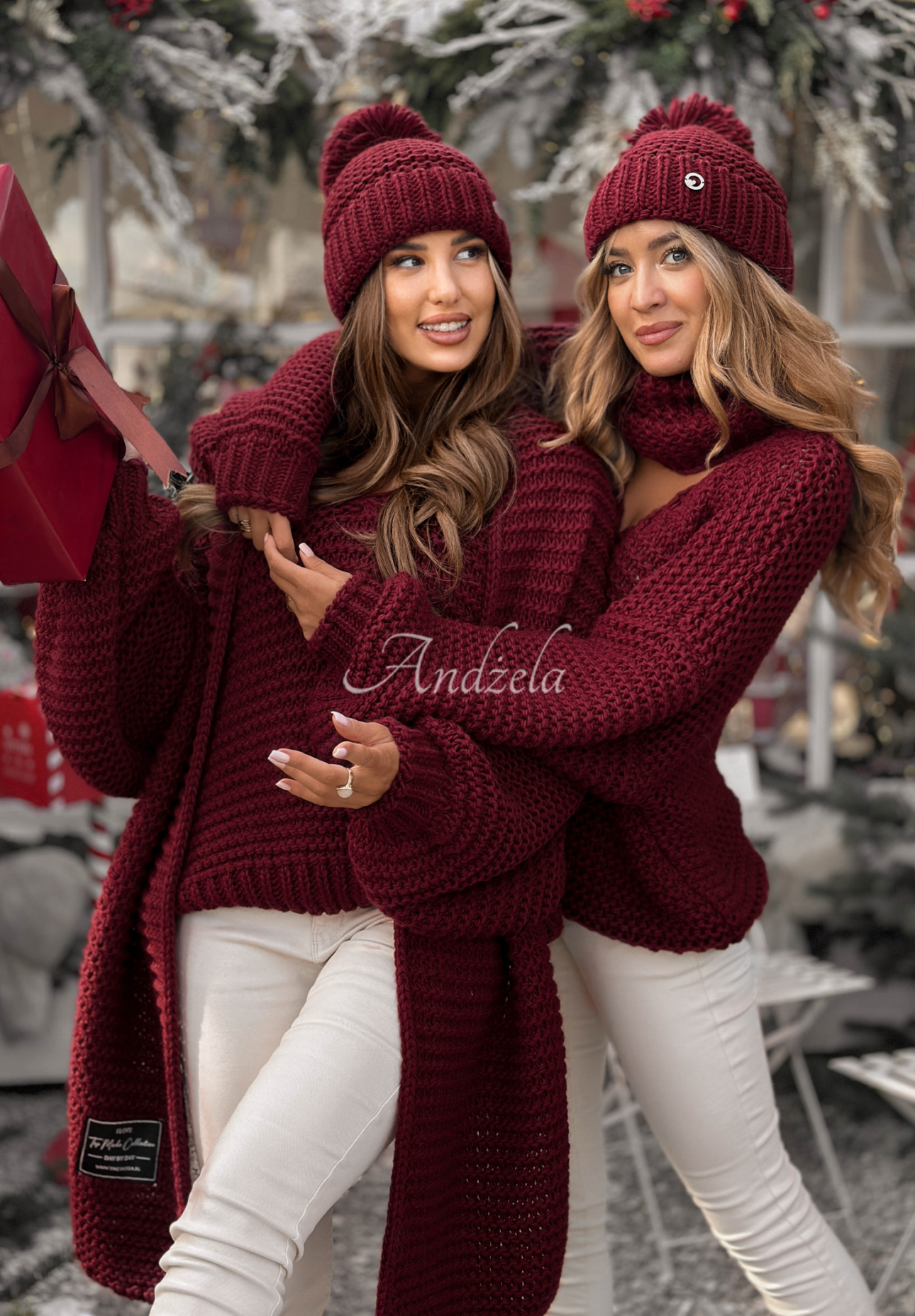 Pletený svetr s vlnou Winter Is Calling vínový