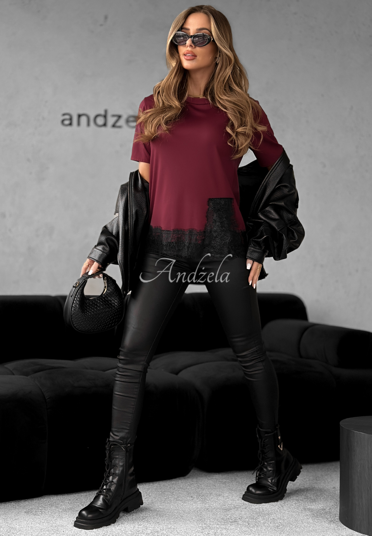 Viskózové tričko s krajkou Daily Lace vínový