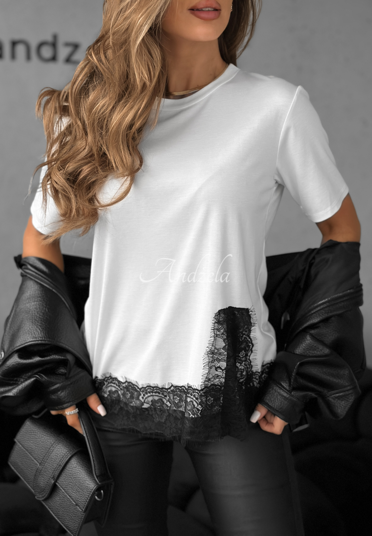 Viskózové tričko s krajkou Daily Lace ecru