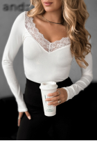 Halenka longsleeve z koronką Miss In Me ecru