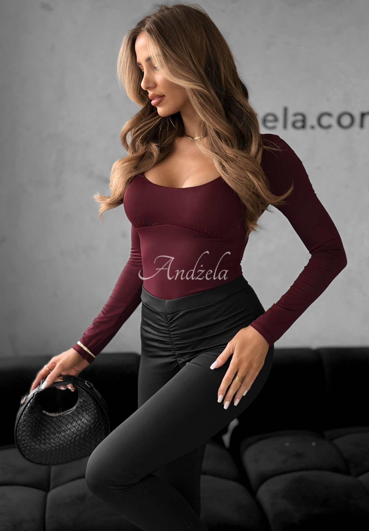 Body s výstřihem Come Over bordové