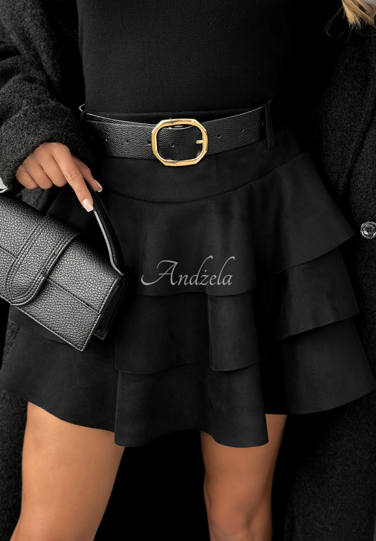 Semišové mini sukňo-šortky s volánky Girly Time černá