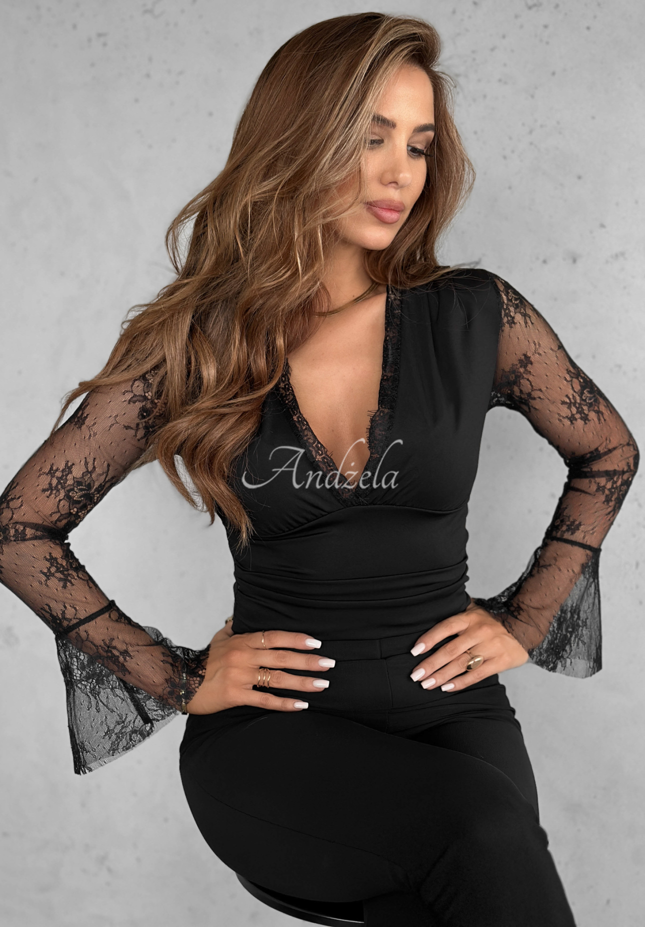 Body s krajkou Quit Talking černé