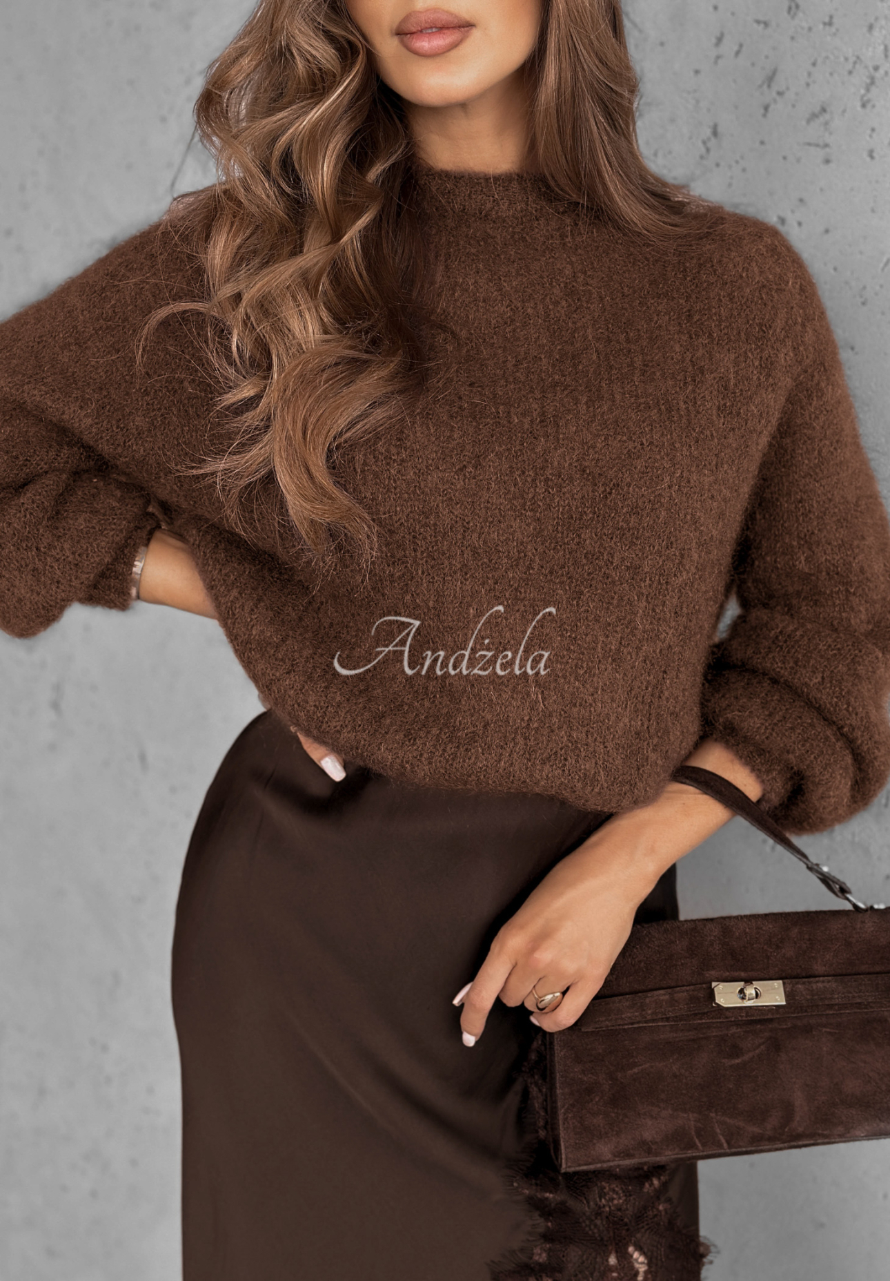 Mohérový svetr Warm Hug čokoládový